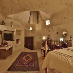 Village Cave House Гьореме