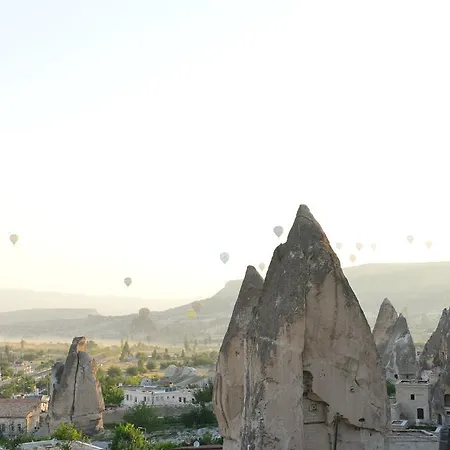 Village Cave House Hotel 2*