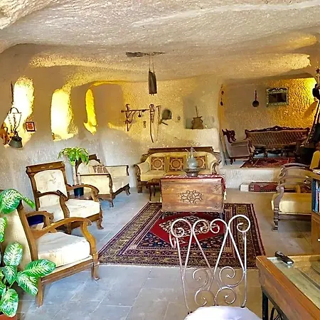 Village Cave House 2*